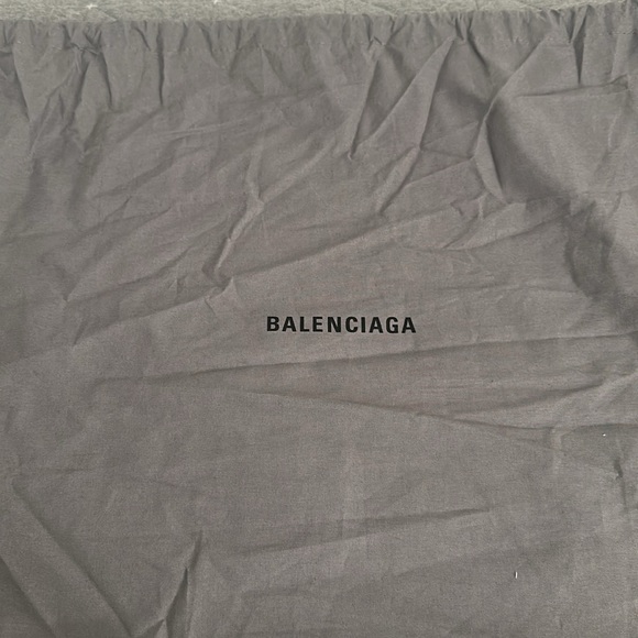 Brand New Balenciaga Duty Free Tote Bag Miami limited edition - Picture 6 of 6